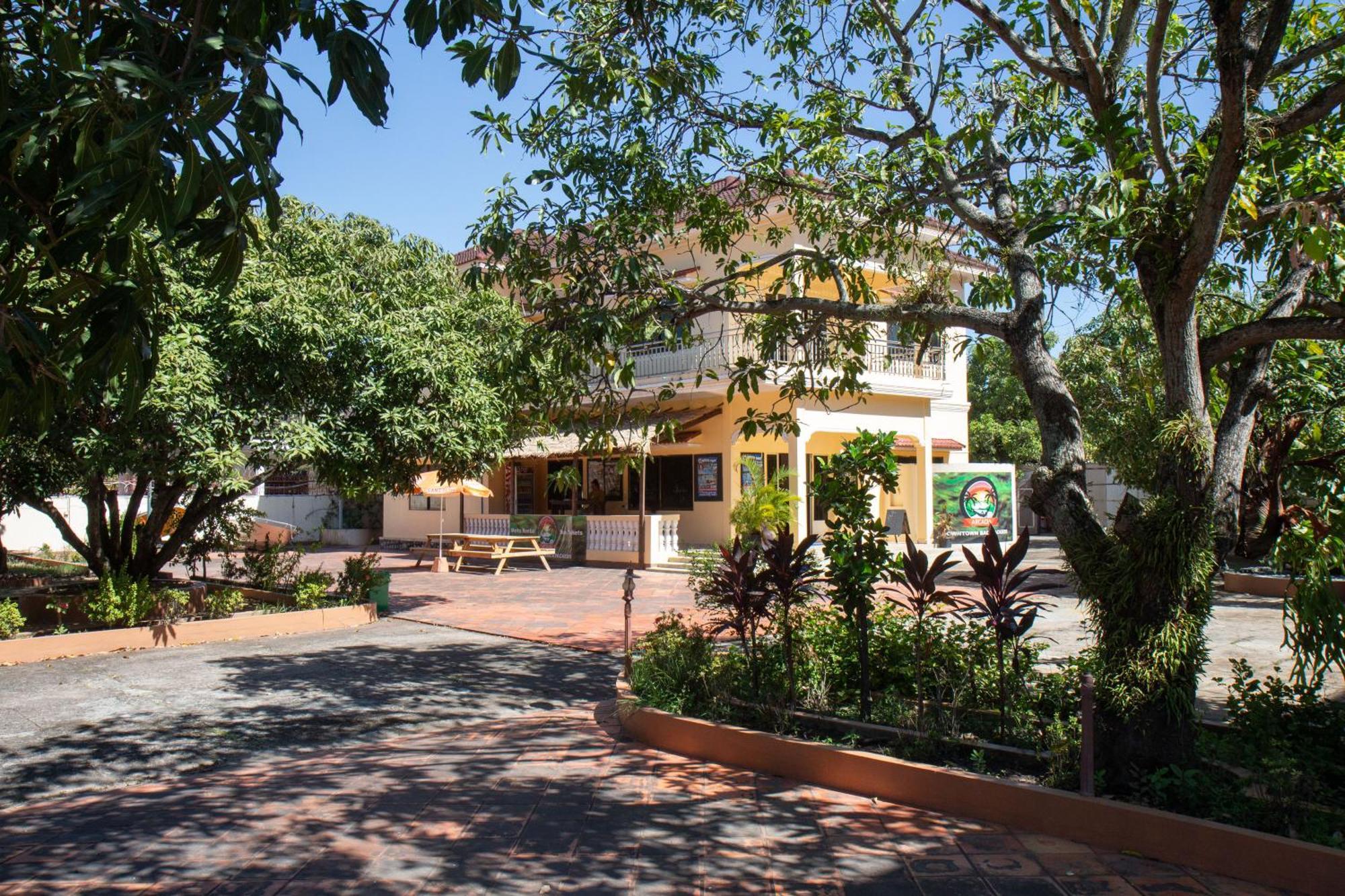 Hostel Arcadia Downtown Kampot Exterior foto